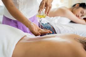 Spa Panggilan Semarang 24 Jam (Putri-Spa). Putri Spa adalah sebuah komunitas jasa kebugaran online dengan pelayanan door to door, mempunyai misi untuk membantu kebugaran customer. Ada bermacam -macam jasa pelayanan di Putri Spamulai dari pijat panggilan tradisional, massage full body, teraphis kesehatan, dan